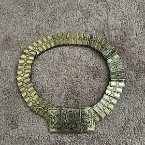Vintage gold‎ tone square concho stretch belt